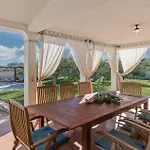 Four-bedroom With Sea View In Krnica