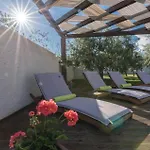 Four-bedroom With Sea View In