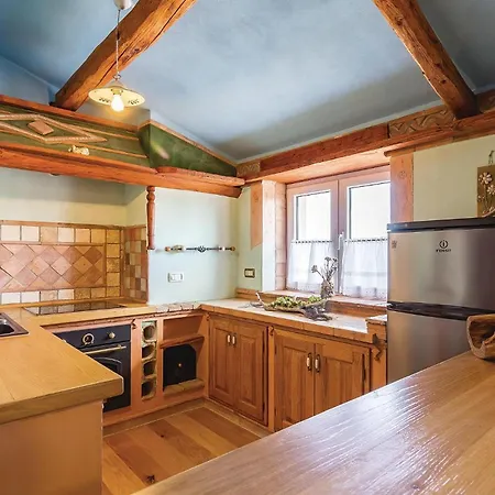 Holiday home In Krnica With Kitchen Peruski
