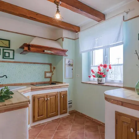 In Krnica With Kitchen Holiday home