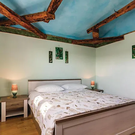 بيت للعطل Four-bedroom With Sea View In كرينكا