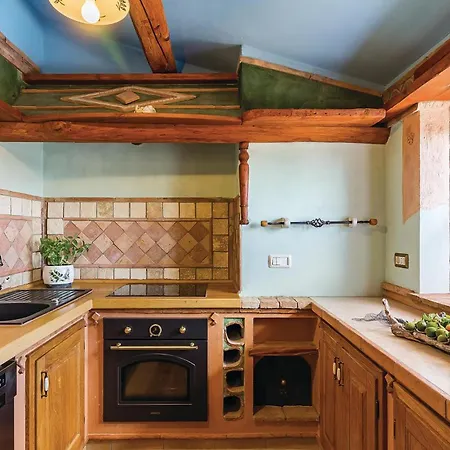 Four-bedroom With Sea View In كرينكا